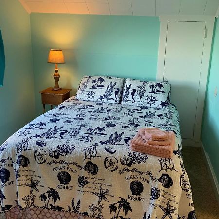 Rustic Rooftop Delight - Bay Front Apts Norfolk Bagian luar foto