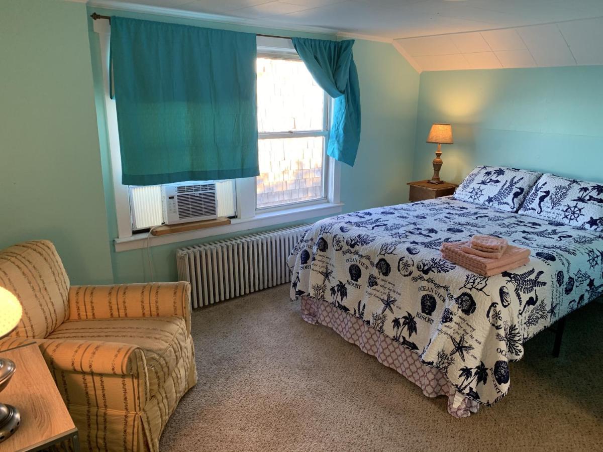 Rustic Rooftop Delight - Bay Front Apts Norfolk Bagian luar foto